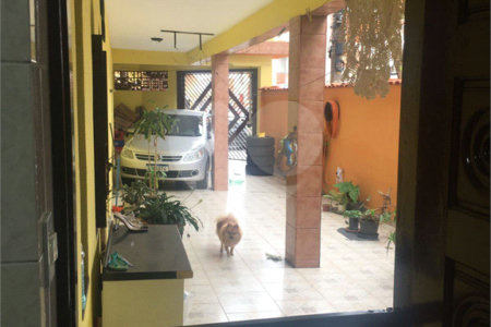 Casa à venda com 4 quartos em Calmon Viana, Poá, SP