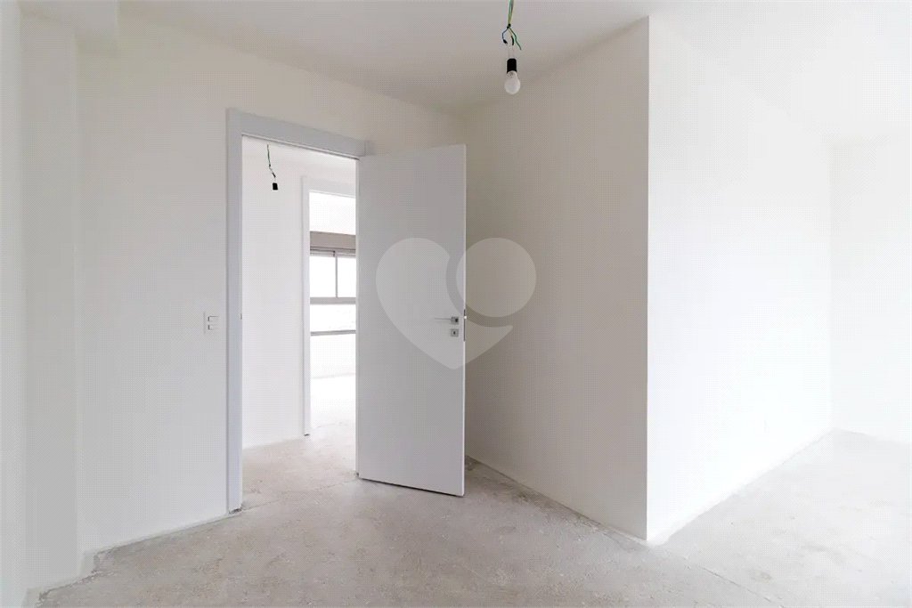 Apartamento à venda com 3 suítes em Brooklin Paulista, São Paulo, SP