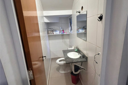 Casa à venda com 2 quartos, sendo 1 suíte, no condomínio Residencial Vila Real, Indaiatuba - SP