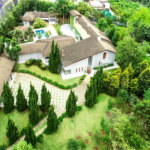 Casa à venda com 5 suítes no condomínio Suíça da Cantareira, Mairiporã - SP