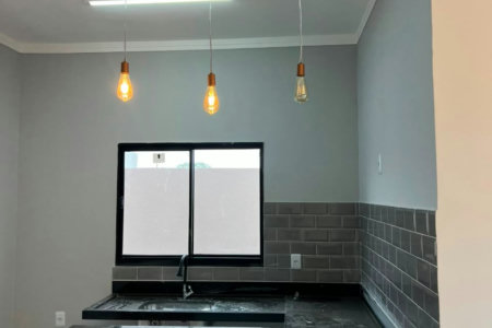 Casa à venda com 2 quartos, sendo 1 suíte,  em Bela Vista da Lagoa, Três Lagoas, MS