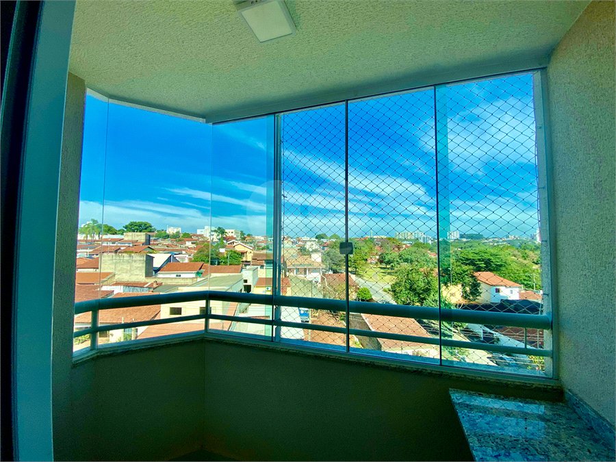 Apartamento à venda com 3 quartos, sendo 1 suíte, em Jardim Vera Cruz, Sorocaba, SP