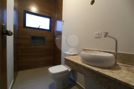 Casa à venda com 3 quartos, sendo 1 suíte, no condomínio Buona Vita, Atibaia - SP