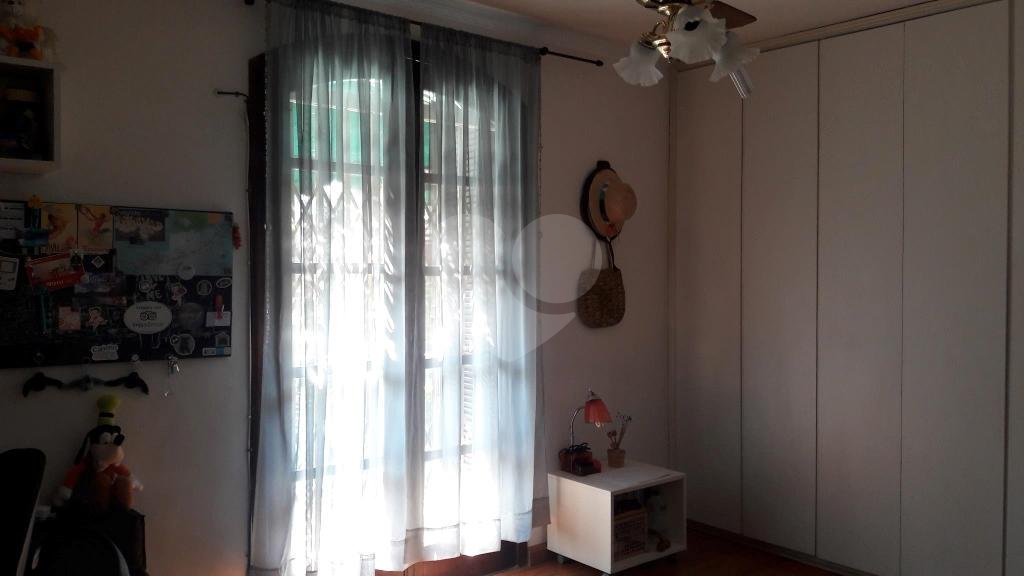 Sobrado à venda com 2 quartos, sendo 1 suíte,  em Vila Paulicéia, São Paulo, SP