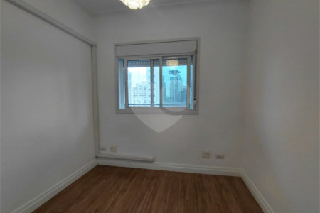 Apartamento à venda com 2 quartos, sendo 1 suíte, em Pinheiros, São Paulo, SP