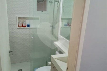 Apartamento para alugar com 3 quartos, sendo 1 suíte, em Vila das Mercês, São Paulo, SP