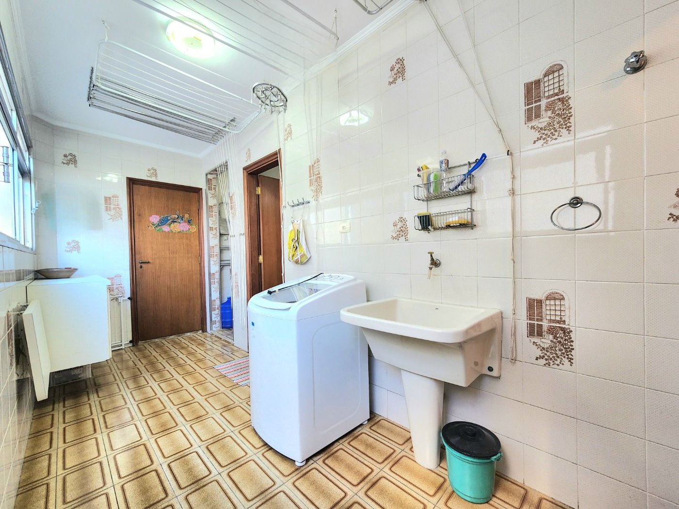 Apartamento com 4 dormitórios à venda, 184 m² por R$ 949.000,00 - Gonzaga - Santos/SP