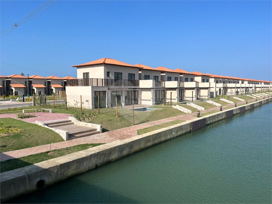 Casa em condomínio à venda com 5 quartos, sendo 4 suítes, em Marina, Armação dos Búzios, RJ