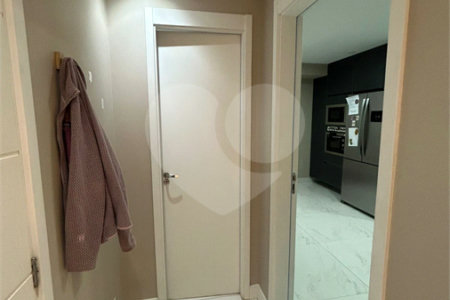 Apartamento à venda com 3 quartos, sendo 1 suíte, em Jardim Vazani, São Paulo, SP