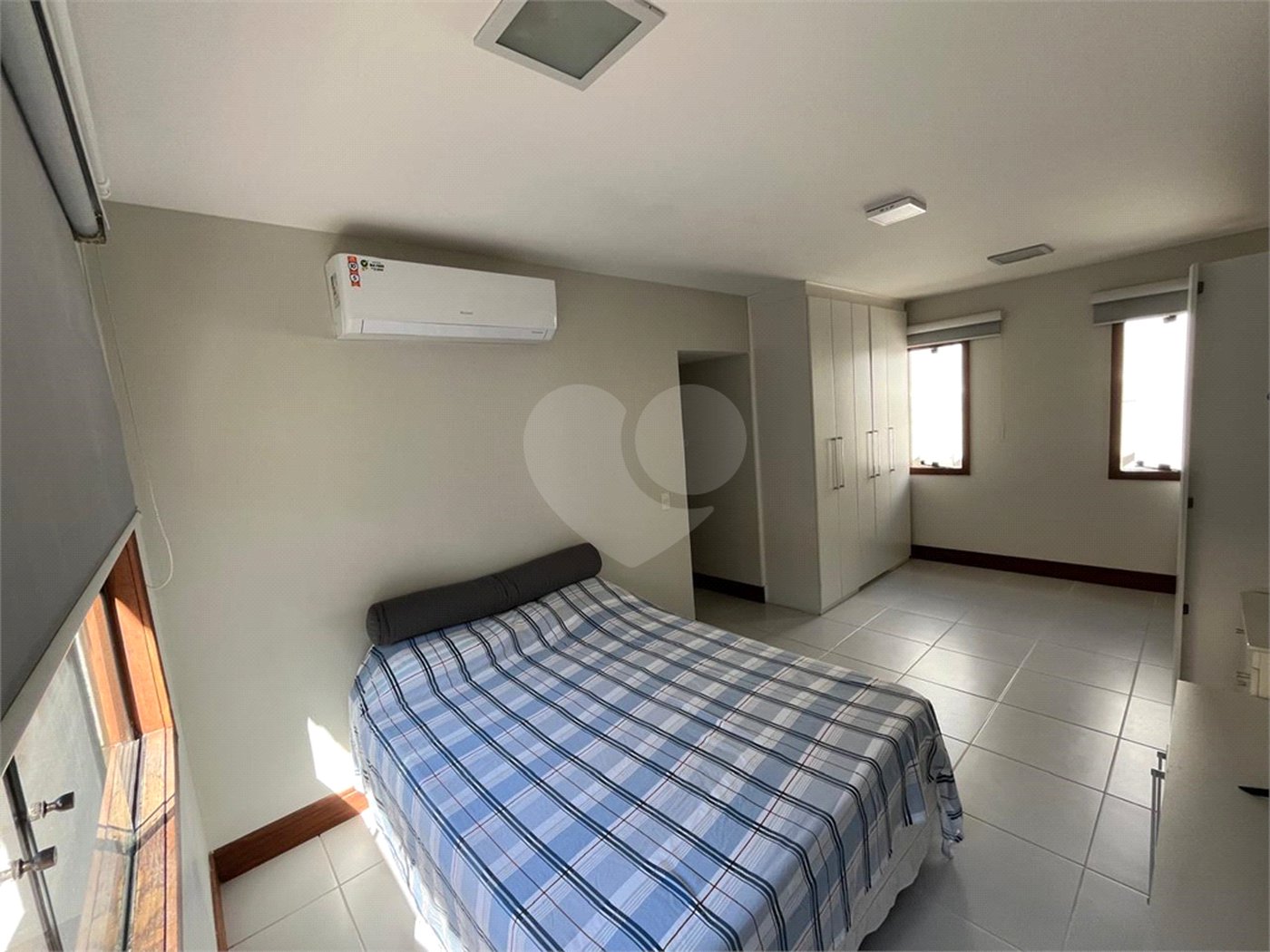 Casa à venda com 5 suítes em Manguinhos, Armação dos Búzios, RJ