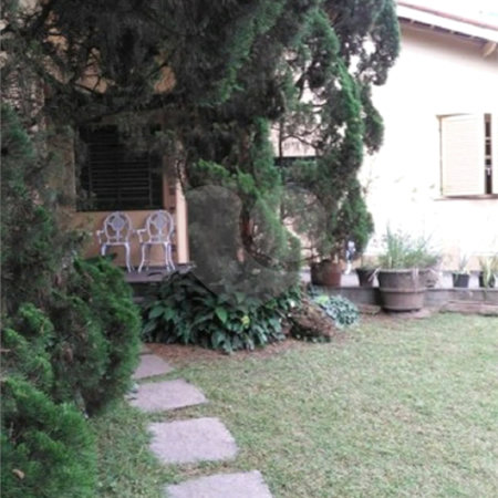 Sobrado à venda com 3 quartos, sendo 1 suíte, em Jardim Itacolomi, São Paulo, SP