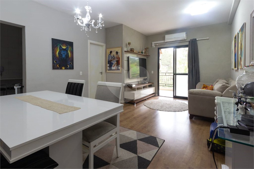 Apartamento à venda com 3 quartos, sendo 1 suíte, em Capela, Vinhedo, SP