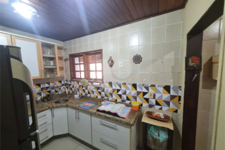 Casa à venda com 3 quartos, sendo 1 suíte, no condomínio Ibiti do Paço, Sorocaba - SP