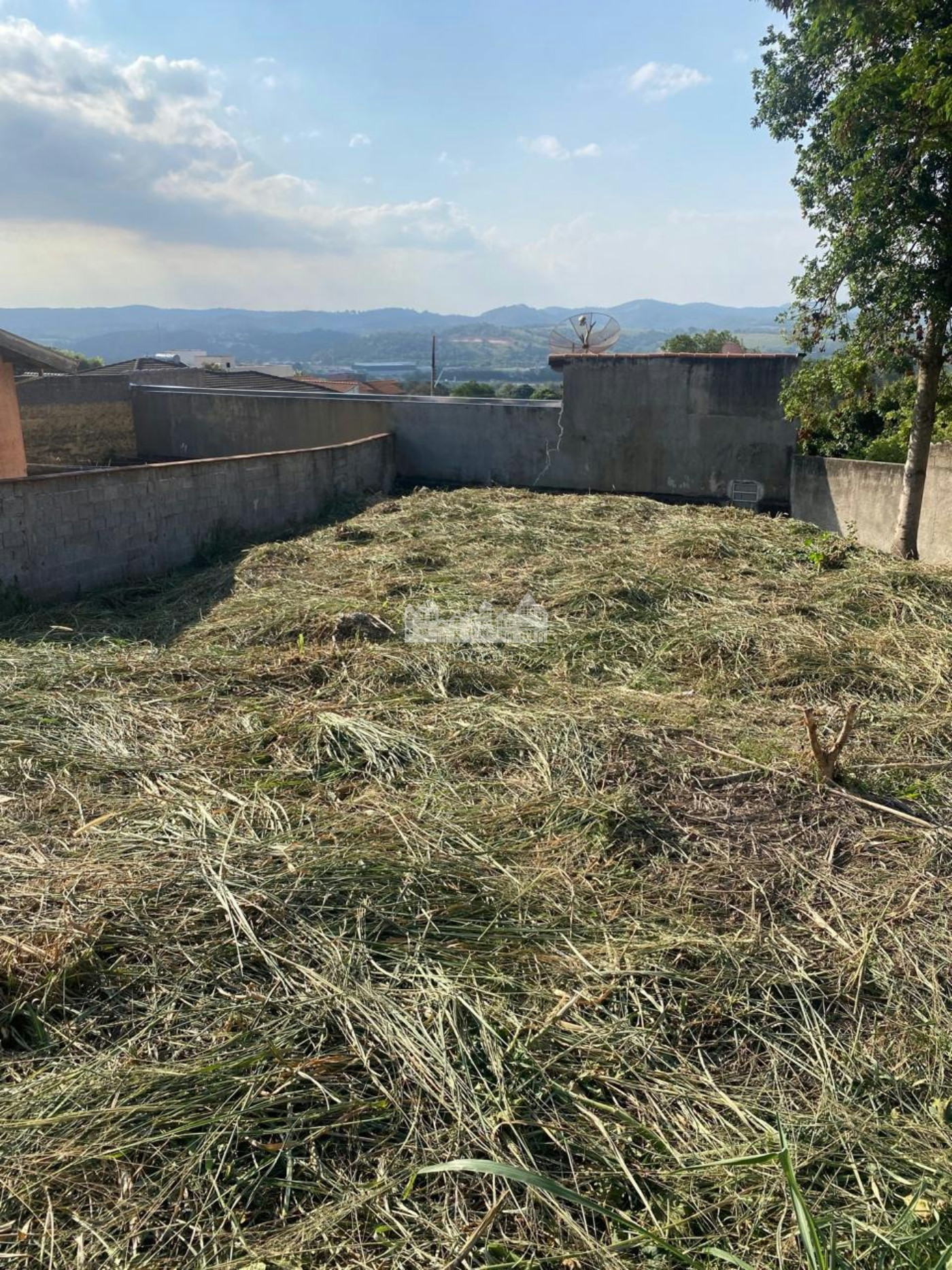 Terreno à venda em Jardim dos Pinheiros, Atibaia, SP