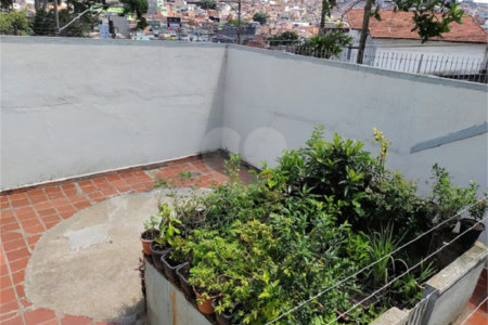 Sobrado à venda com 3 quartos em Campo Grande, São Paulo, SP
