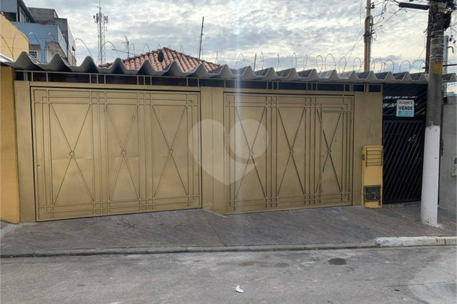 Casa Térrea à venda com 3 quartos, sendo 1 suíte,  em Horto, São Paulo, SP