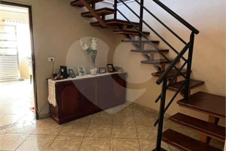 Casa à venda com 3 quartos, sendo 2 suítes,  em Jardim Juliana, Mogi das Cruzes, SP