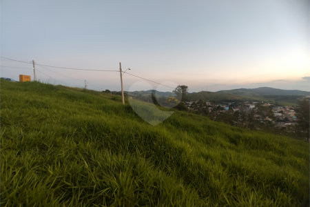 Terreno à venda no condomínio Paraíso da Montanha, Piracaia - SP
