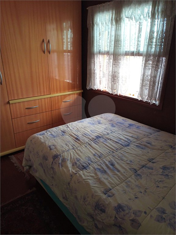 Sobrado à venda com 3 quartos em Jardim Colombo, São Paulo, SP