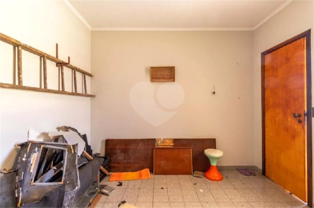 Sobrado à venda com 5 quartos, sendo 4 suítes, em Vila Galvão, Guarulhos, SP