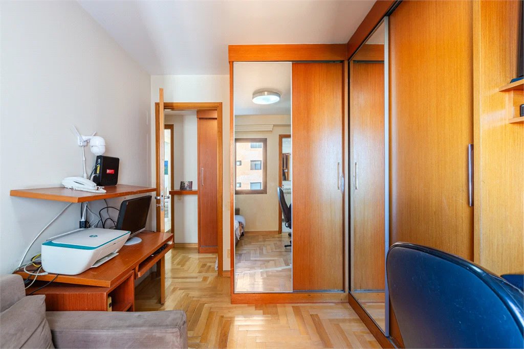 Apartamento à venda com 3 suítes em Alto da Lapa, São Paulo, SP