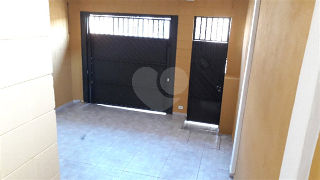 Sobrado à venda com 3 quartos, sendo 1 suíte, em Jardim Peri, São Paulo, SP