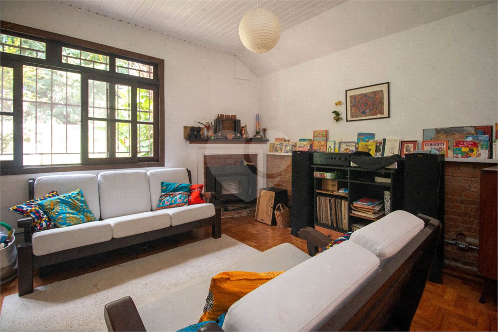 Sobrado à venda com 3 quartos, sendo 1 suíte, em Brooklin Velho, São Paulo, SP