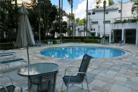Apartamento à venda com 3 quartos, sendo 1 suíte, em Vila Andrade, São Paulo, SP