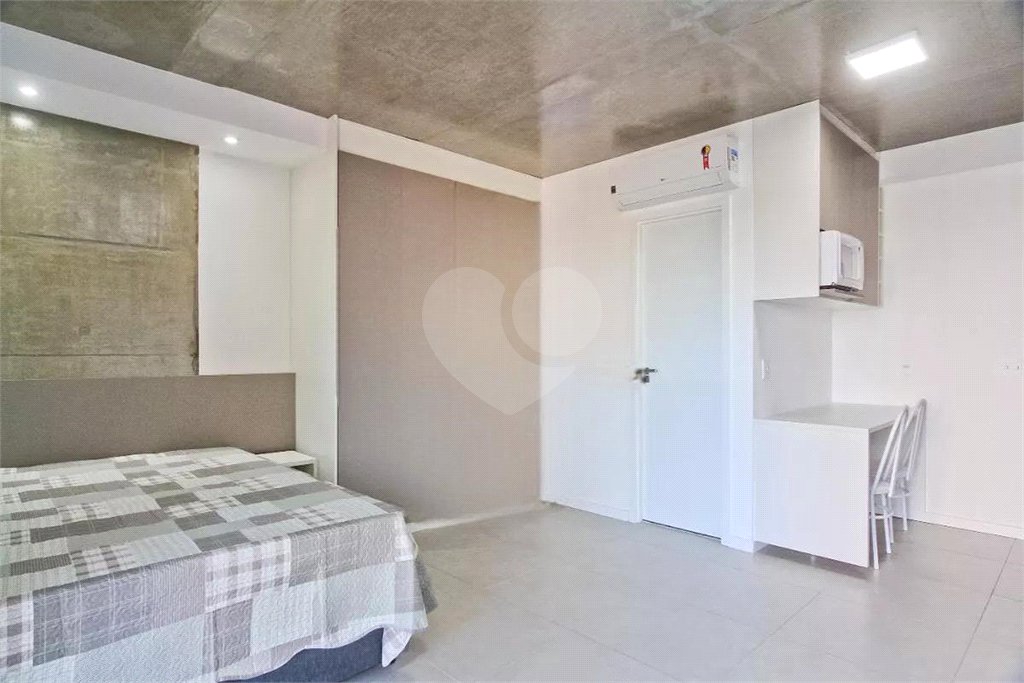 Apartamento à venda com 1 quarto em Santana, São Paulo, SP