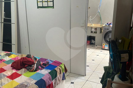 Sobrado à venda com 2 quartos em Jardim São Judas Tadeu, Salto, SP