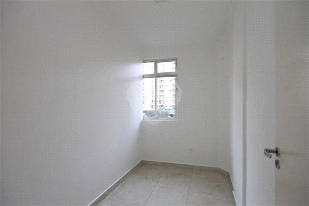 Apartamento à venda com 2 quartos em Bela Vista, São Paulo, SP