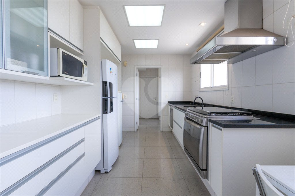 Apartamento à venda com 3 suítes em Brooklin, São Paulo, SP