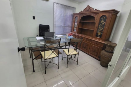 Sala Comercial à venda, Encruzilhada, Santos - SA0102.