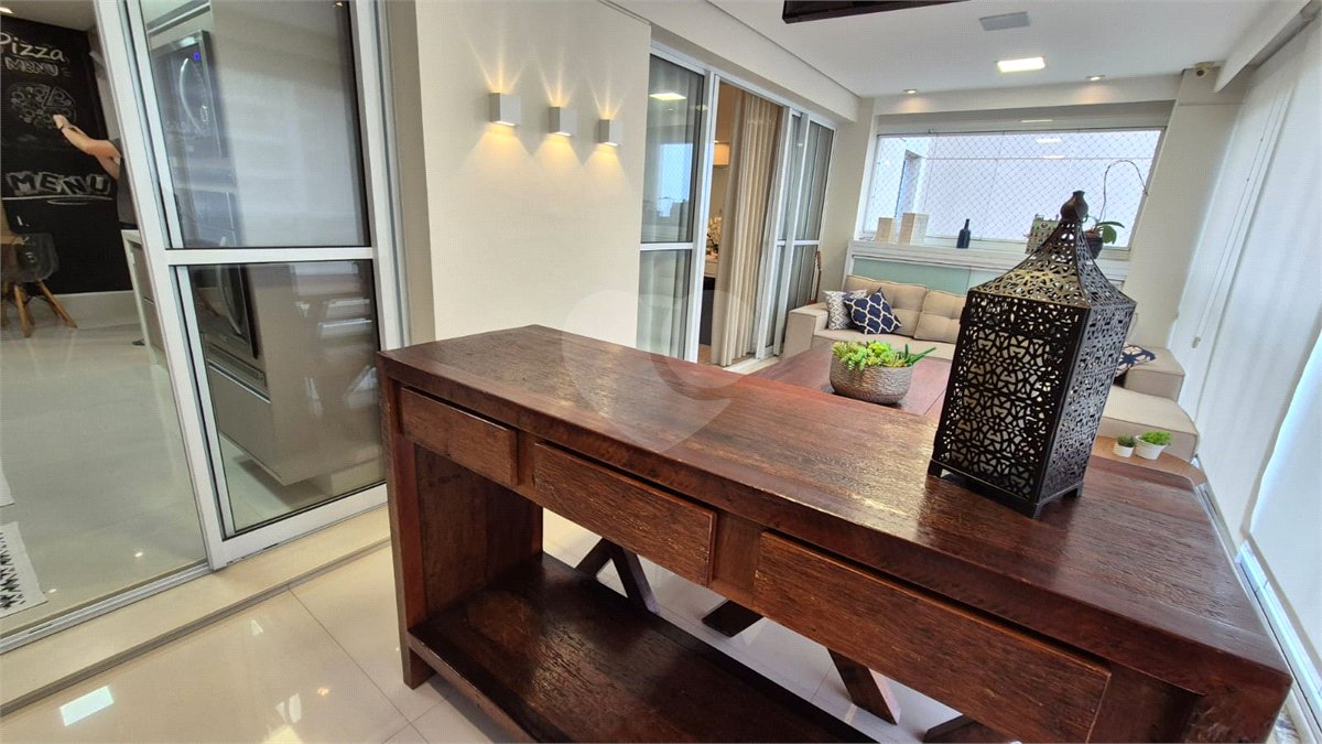 Apartamento à venda com 3 quartos, sendo 1 suíte,  em Jardim Arpoador, São Paulo, SP
