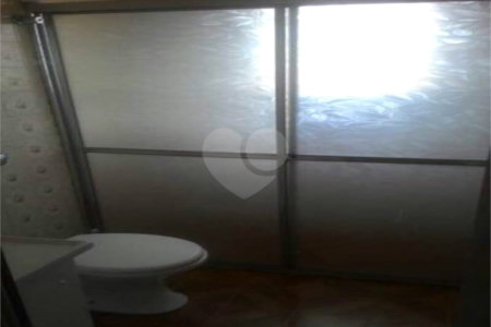 Casa à venda com 4 quartos em Jardim Nove de Julho, São Paulo, SP