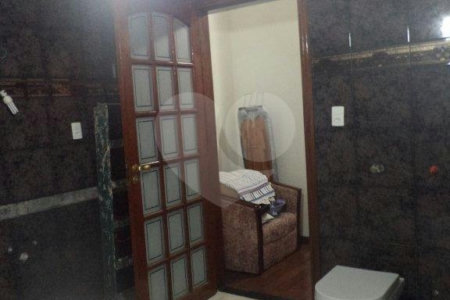 Sobrado à venda com 3 quartos, sendo 1 suíte, em Campo Belo, São Paulo, SP