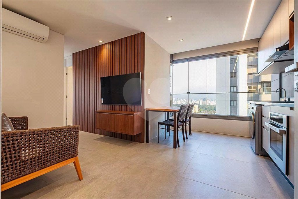 Apartamento para alugar com 1 suíte em Pinheiros, São Paulo, SP