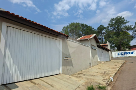 Casa Térrea à venda com 2 quartos, sendo 1 suíte, em Vila Nova Itapetininga, Itapetininga, SP