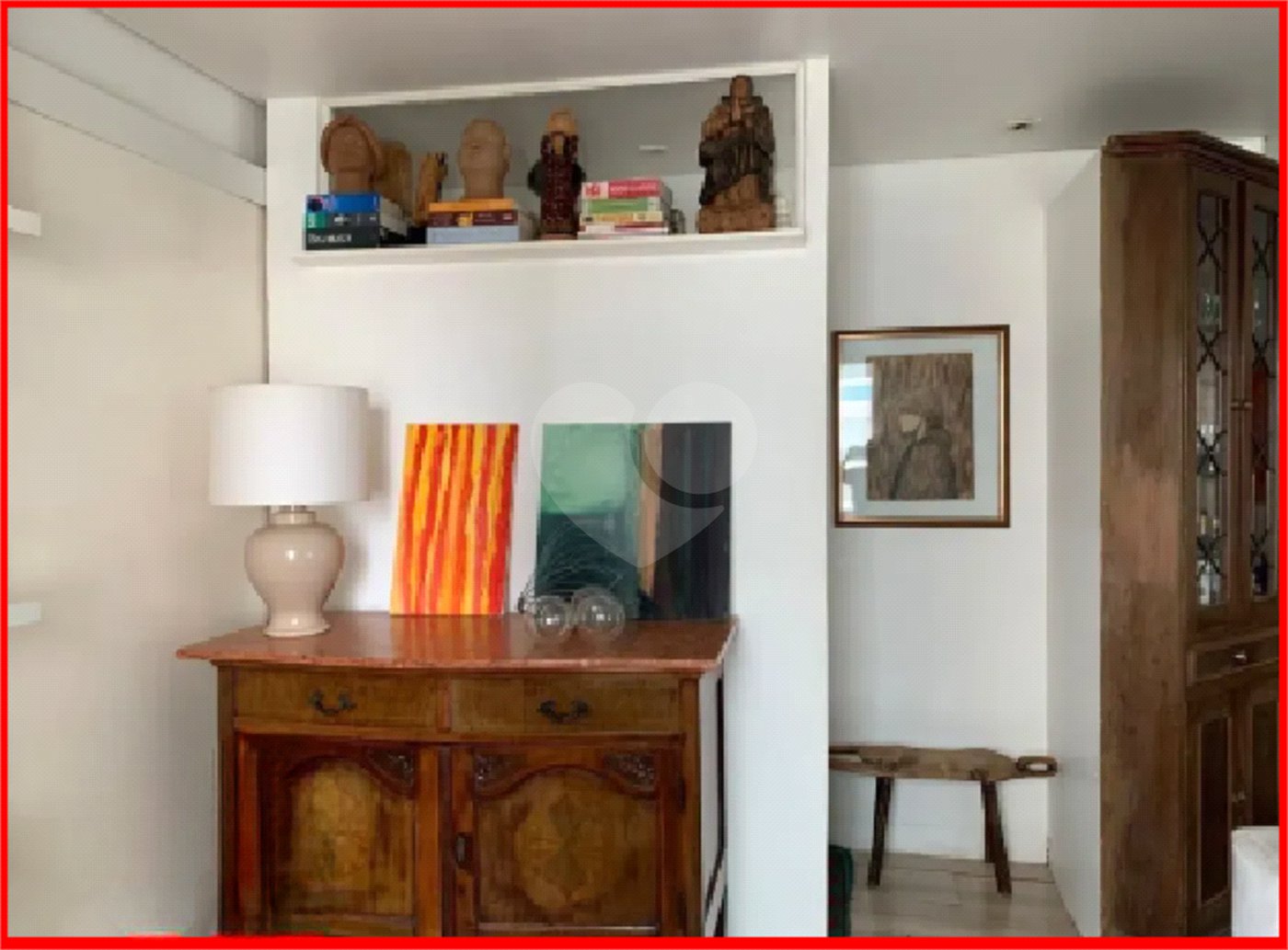Apartamento à venda com 3 quartos, sendo 1 suíte, em Alto da Lapa, São Paulo, SP