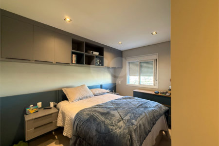 Apartamento à venda com 2 quartos, sendo 1 suíte, em Água Branca, São Paulo, SP