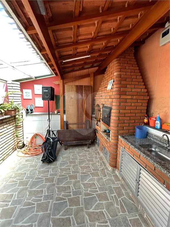Sobrado à venda com 3 quartos, sendo 1 suíte, em Vila Nova Cachoeirinha, São Paulo, SP