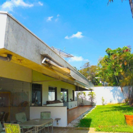 Sobrado à venda ou para alugar com 4 quartos, sendo 1 suíte, em Alto da Boa Vista, São Paulo, SP