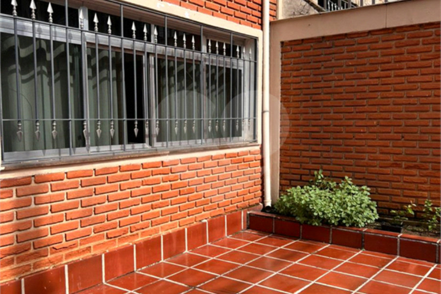 Sobrado à venda com 3 quartos, sendo 1 suíte, em Jardim São Paulo(zona Norte), São Paulo, SP