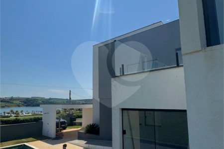 Casa à venda com 5 suítes no condomínio Riviera Santa Cristina Iii, Itaí - SP