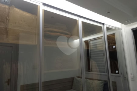 Apartamento à venda com 2 quartos em Pirajussara, São Paulo, SP