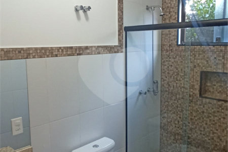 Casa à venda com 3 suítes no condomínio Village Ipanema 1, Araçoiaba da Serra - SP
