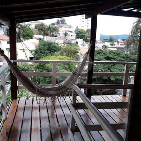 Sobrado à venda com 8 quartos, sendo 2 suítes,  em Santana, São Paulo, SP
