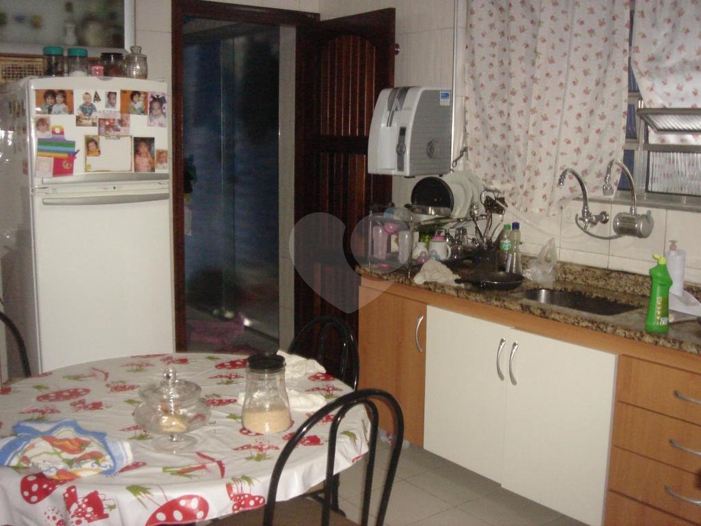 Sobrado à venda com 3 quartos, sendo 1 suíte, em Parada Inglesa, São Paulo, SP