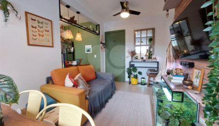 Apartamento à venda com 2 quartos, sendo 1 suíte,  em Jardim Íris, São Paulo, SP