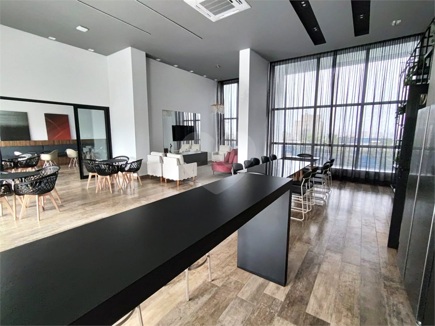 Apartamento à venda com 3 suítes em Parque Campolim, Sorocaba, SP